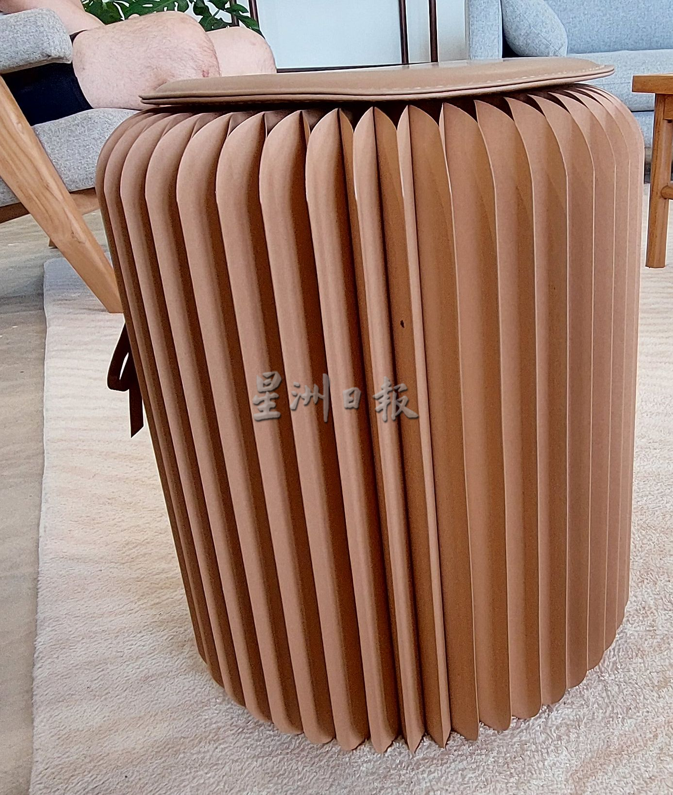 (古城封底主文)《手作的温度》手作家具