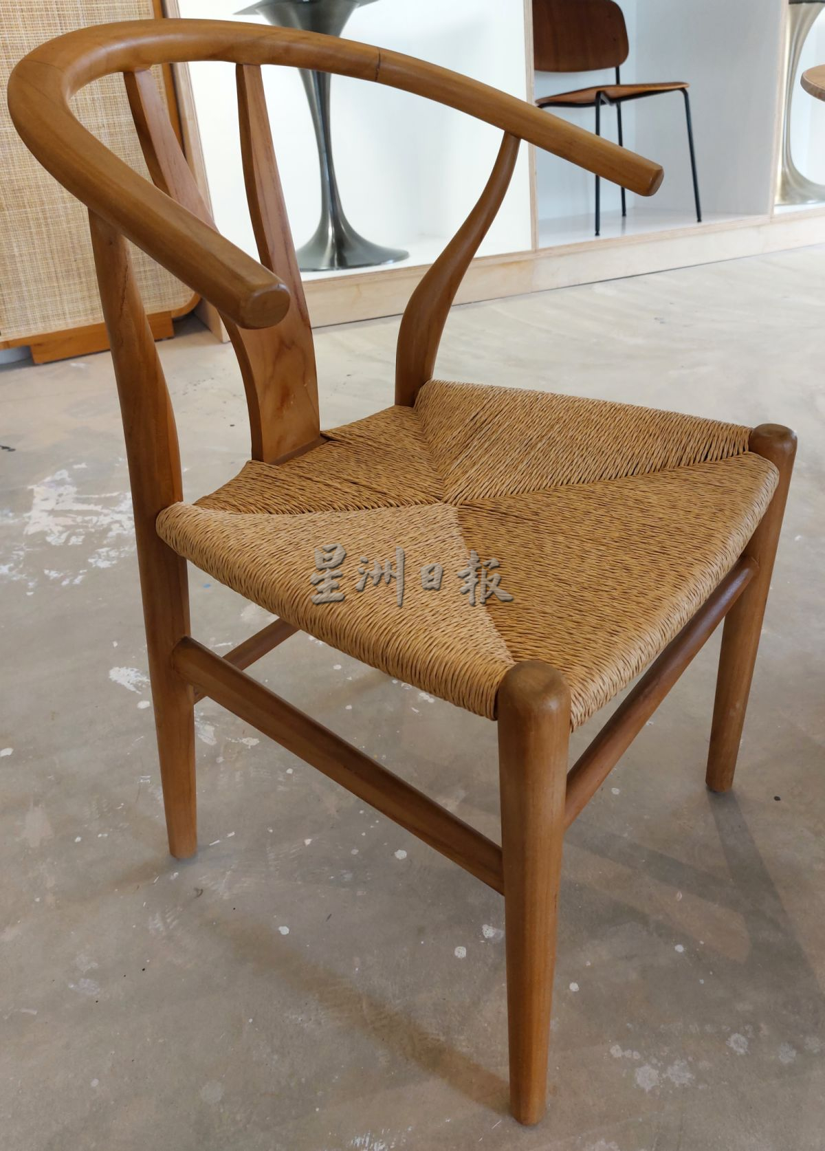 (古城封底主文)《手作的温度》手作家具