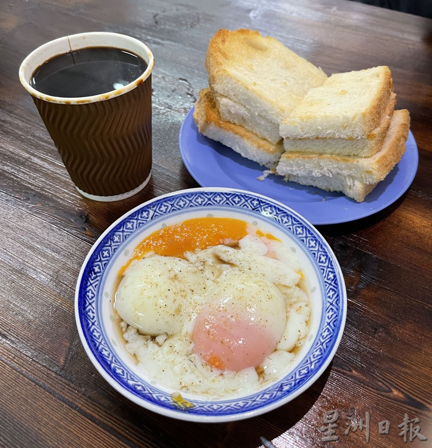 （古城封底主文）《用眼睛去旅游》：壁画的艺术魅力