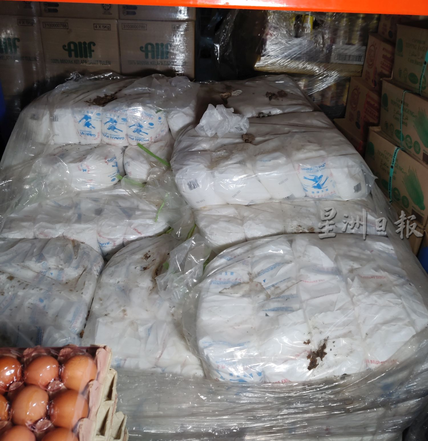 (古城封面版主文)超市有猫粪 僵尸鸡·遭封锁仓库 罚款9500