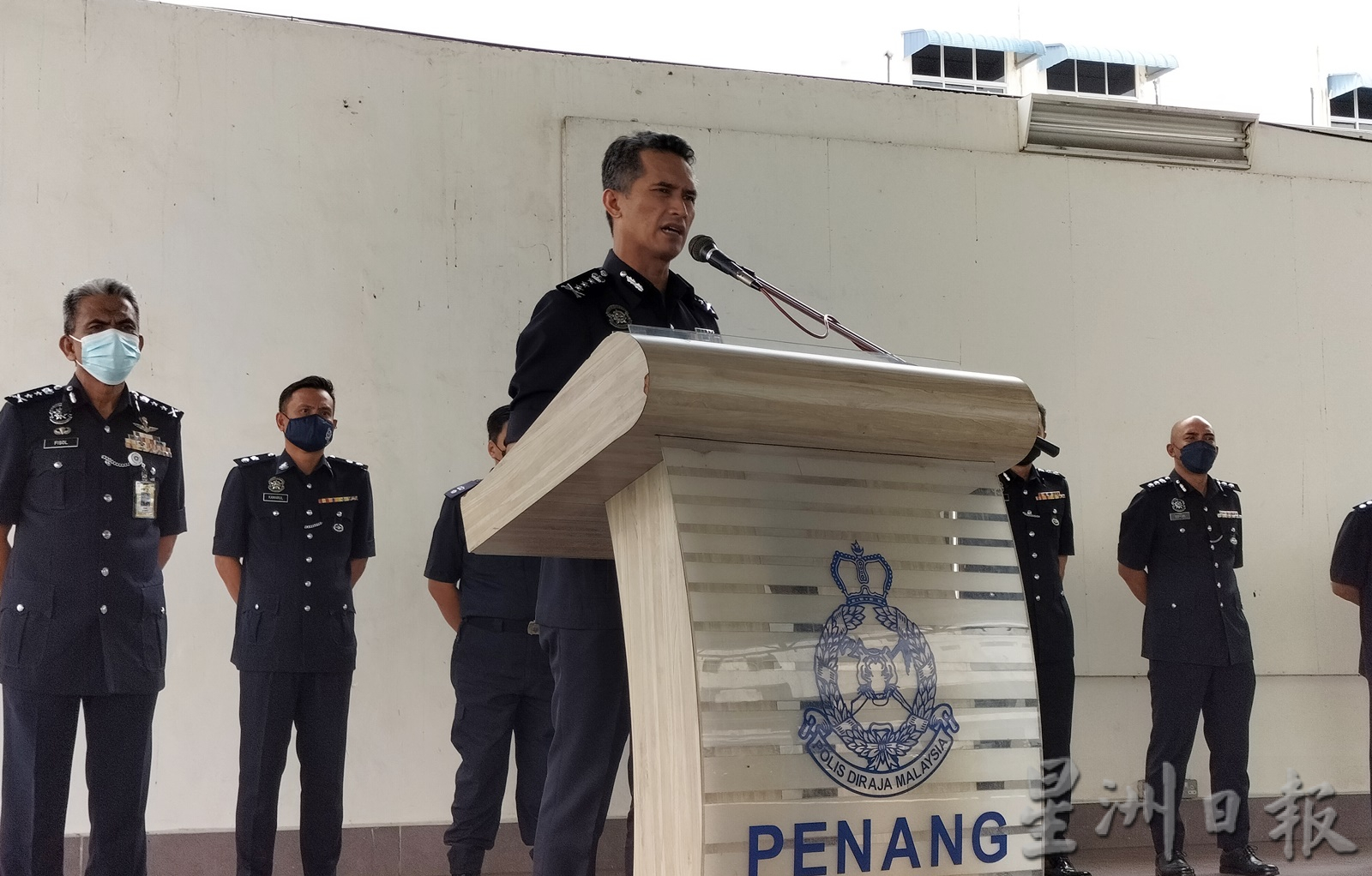 (大北马)照相馆前职员追讨薪水不遂 砍伤前老板