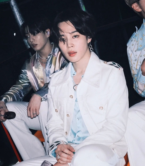 Jimin@BTS认拖欠健保费 逾2千万公寓被扣押