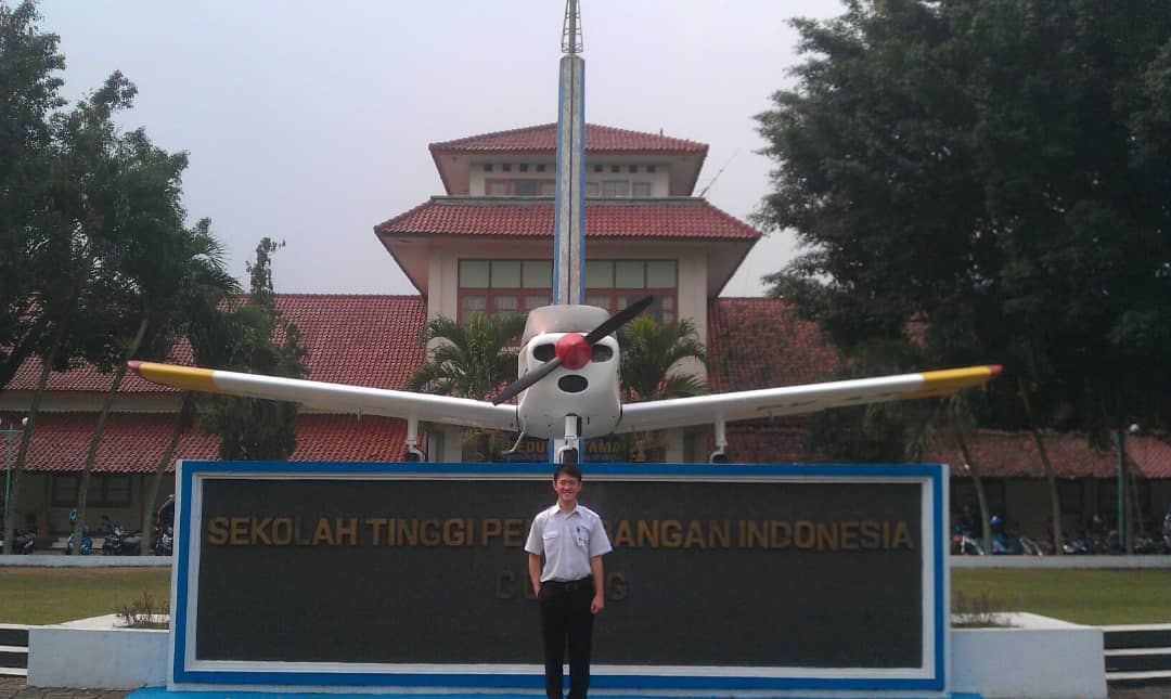 NS有故事的人:一场疫情,飞机师从“机长”成“鸡长”