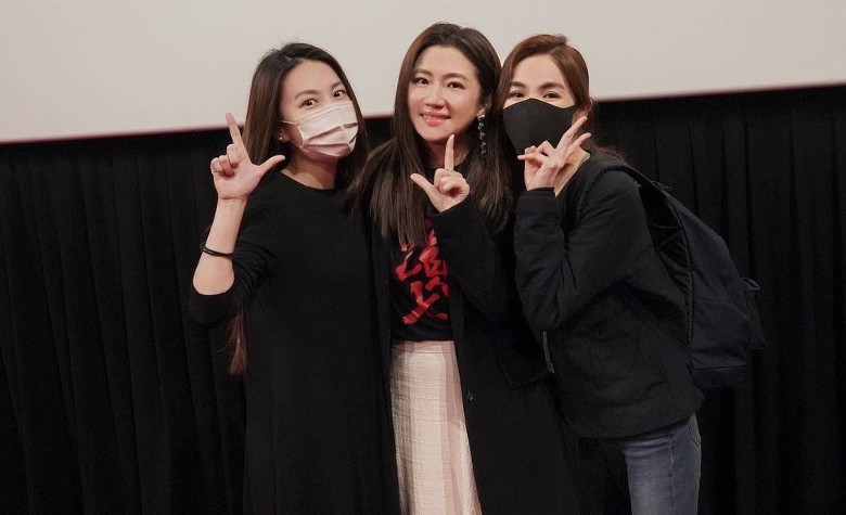 S.H.E合体看《头七》 Hebe被吓哭