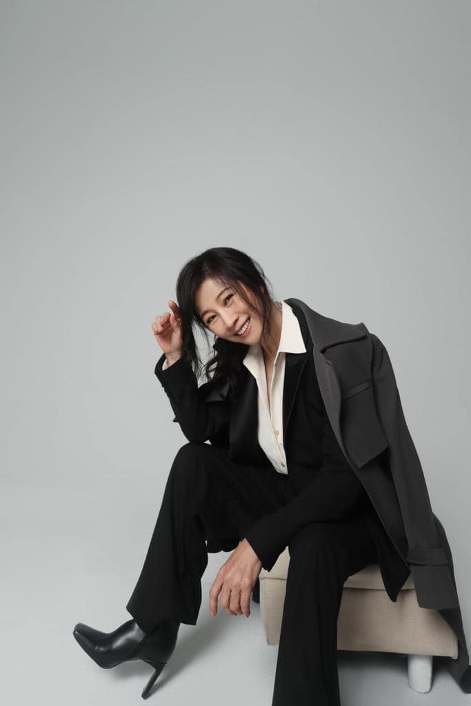  2年零收入求助签约遭拒　方文琳在女儿面前哭了	