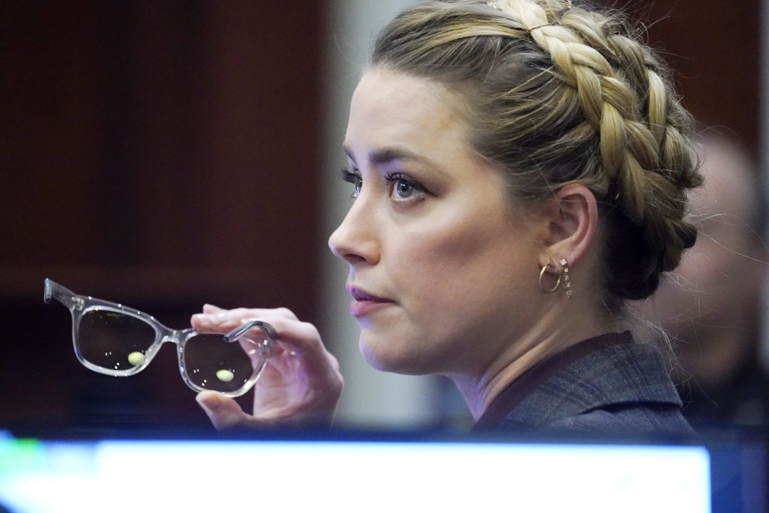 300万人连署换角 传安柏《水行侠2》戏份被删剩10分钟