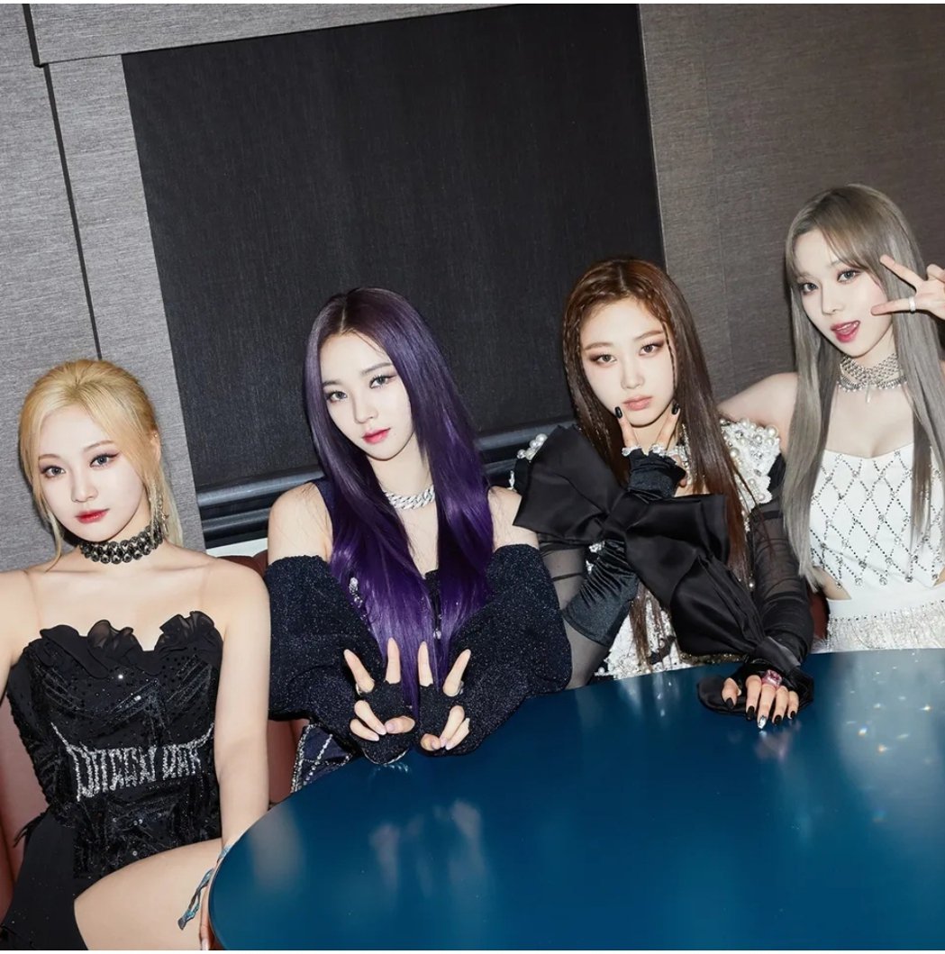 aespa爆校唱遭性骚扰 粉丝谴责“低级恶心”