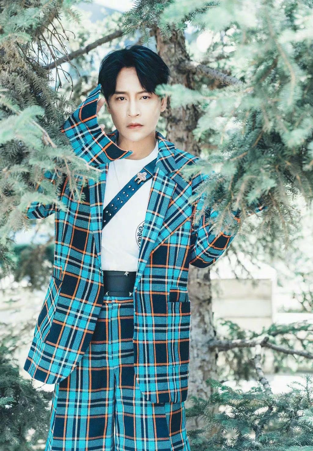 经纪人控长期拖薪 陈志朋晒转账记录