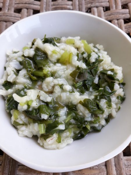 【重拾新村生活法】黄秀仪／缓解便秘的番薯叶粥