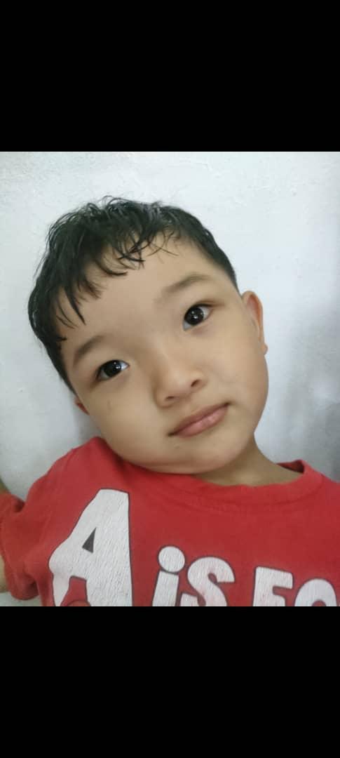 三兄弟平时在屋旁玩耍 兄弟俩到蓄水池酿悲剧