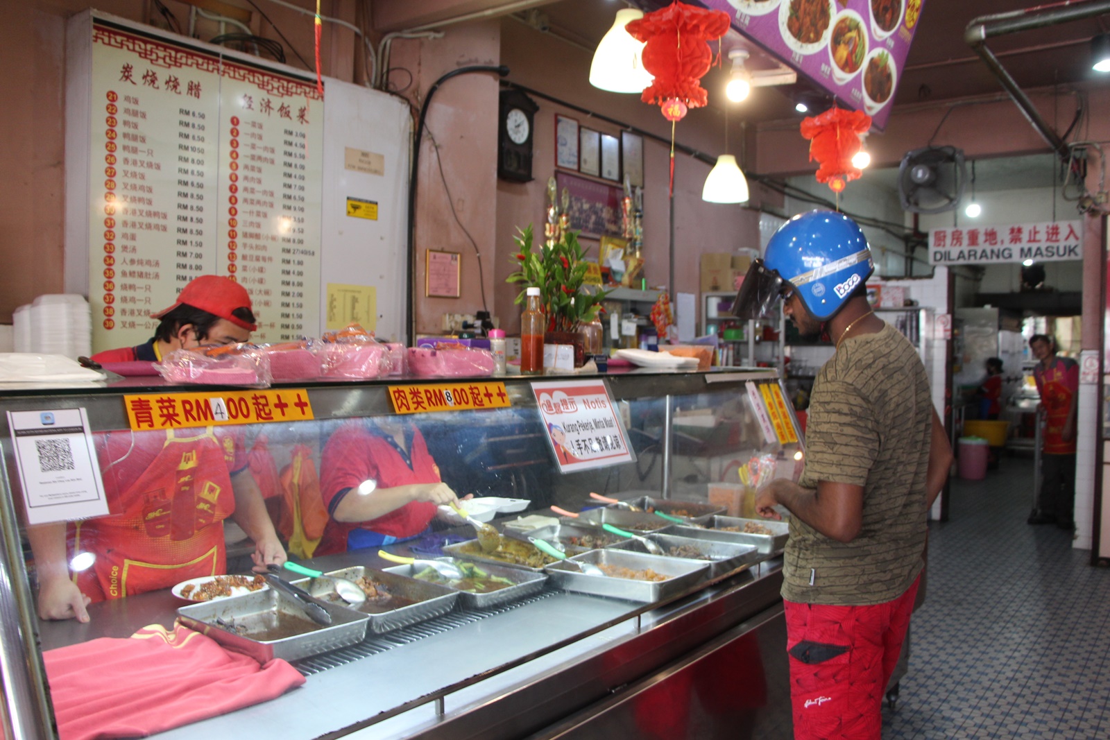 东:肉鸡短缺应对措施