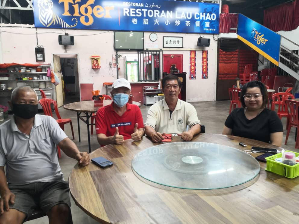 东:黄奕龙提醒商家:食店煤气桶勿超过3桶