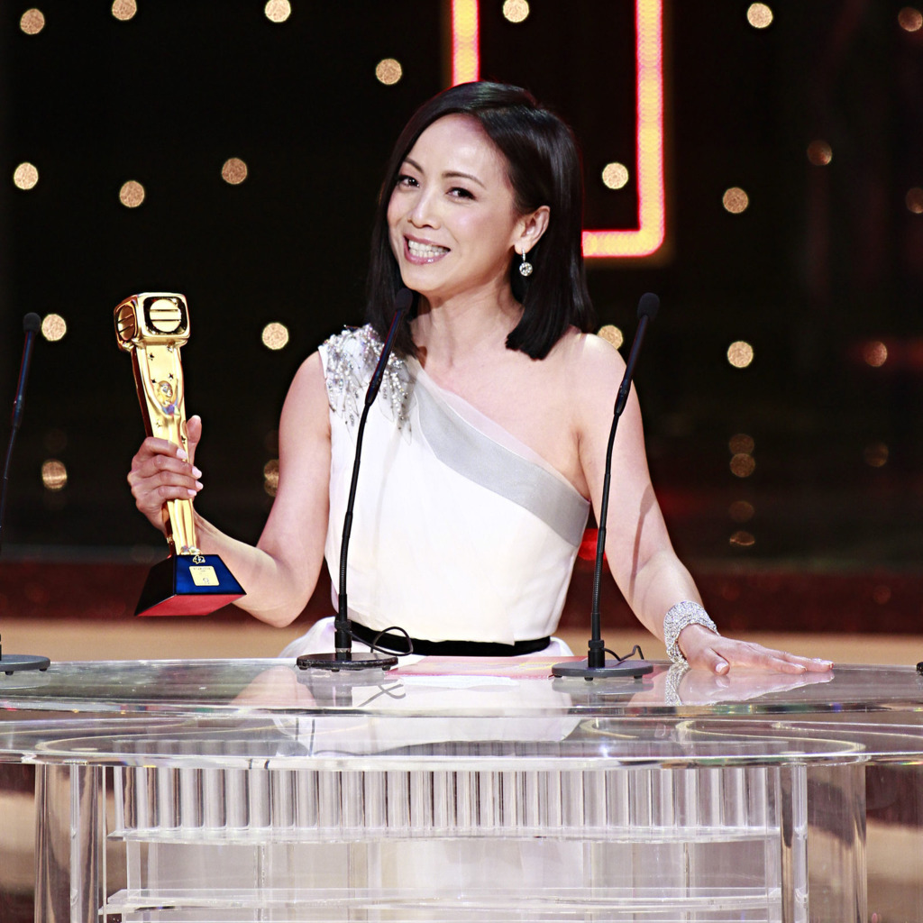 争视后输给黎姿与TVB结怨 邓萃雯放下心结：不要太计较当下 