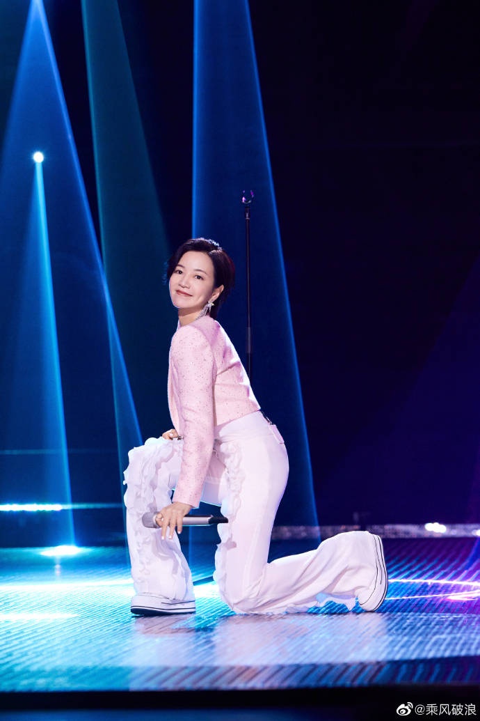 传《乘风》四公帮唱 邀宋茜当嘉宾同框郑秀妍	