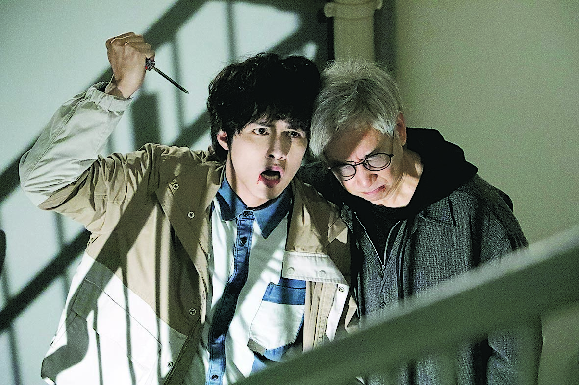 余德丞离巢开轰TVB 不满母被指跪求点灯续命禁澄清