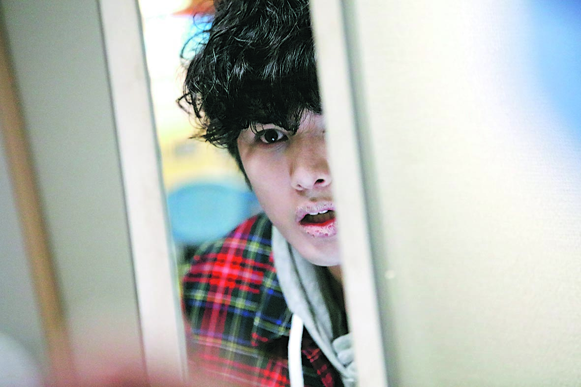 余德丞离巢开轰TVB 不满母被指跪求点灯续命禁澄清