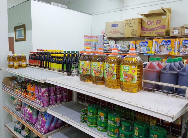 供FB/一涨再涨贵来贵卖,5公斤食油缺货