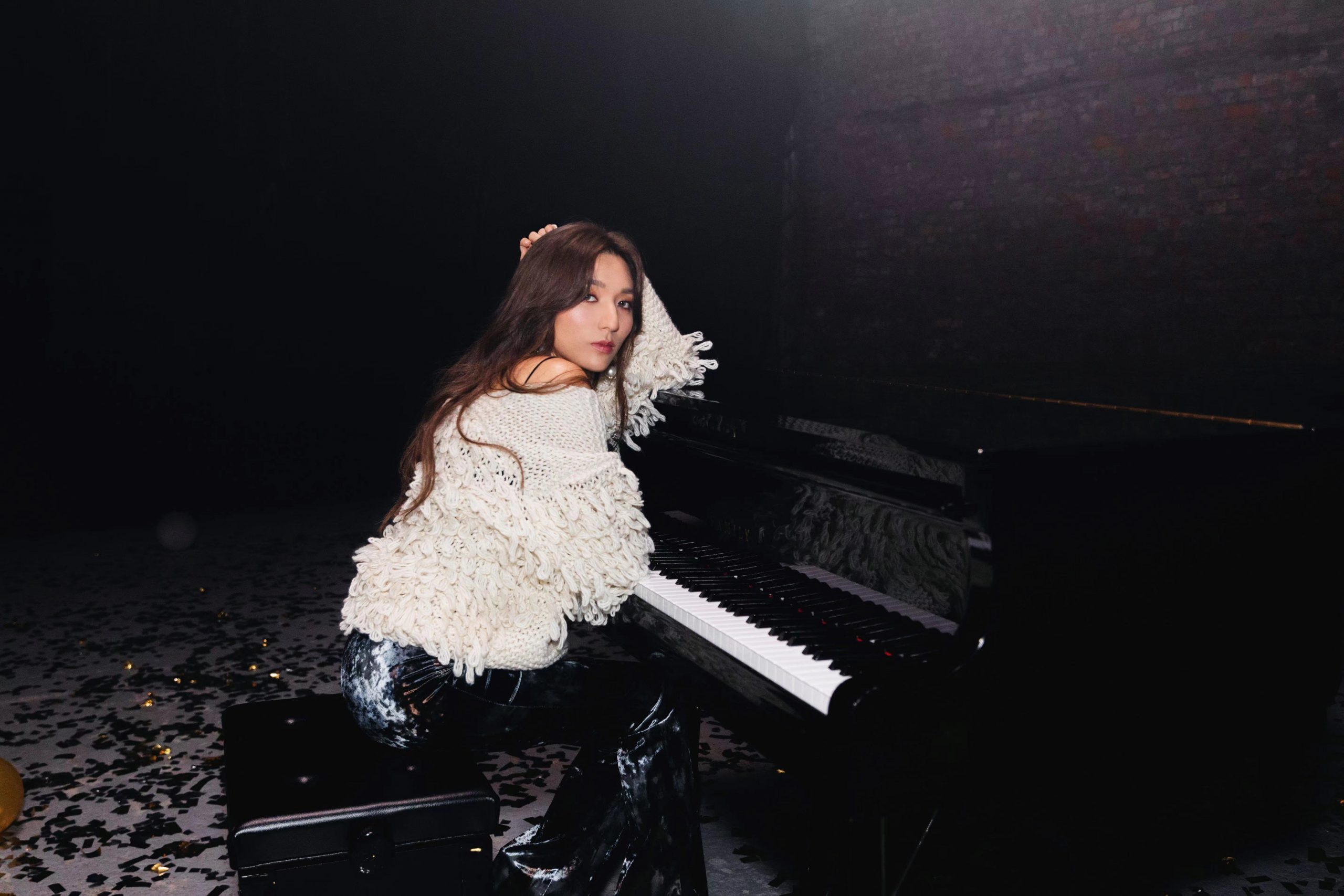 入围金曲新人奖有压力　黄玮昕向大马家人报喜