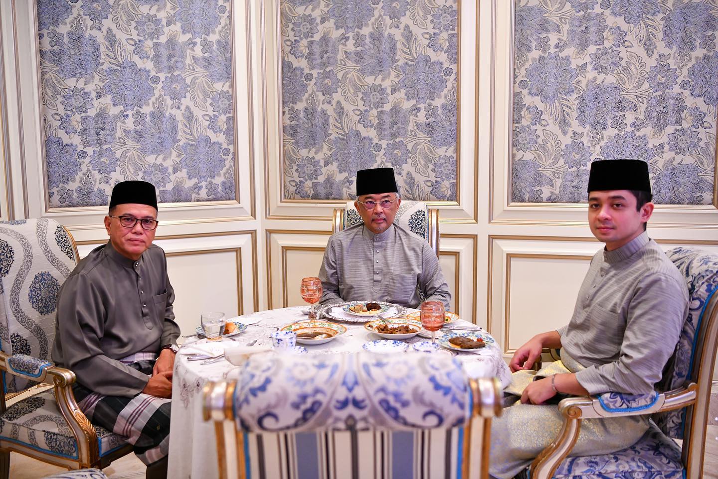 全:元首阿都拉关丹开放门户