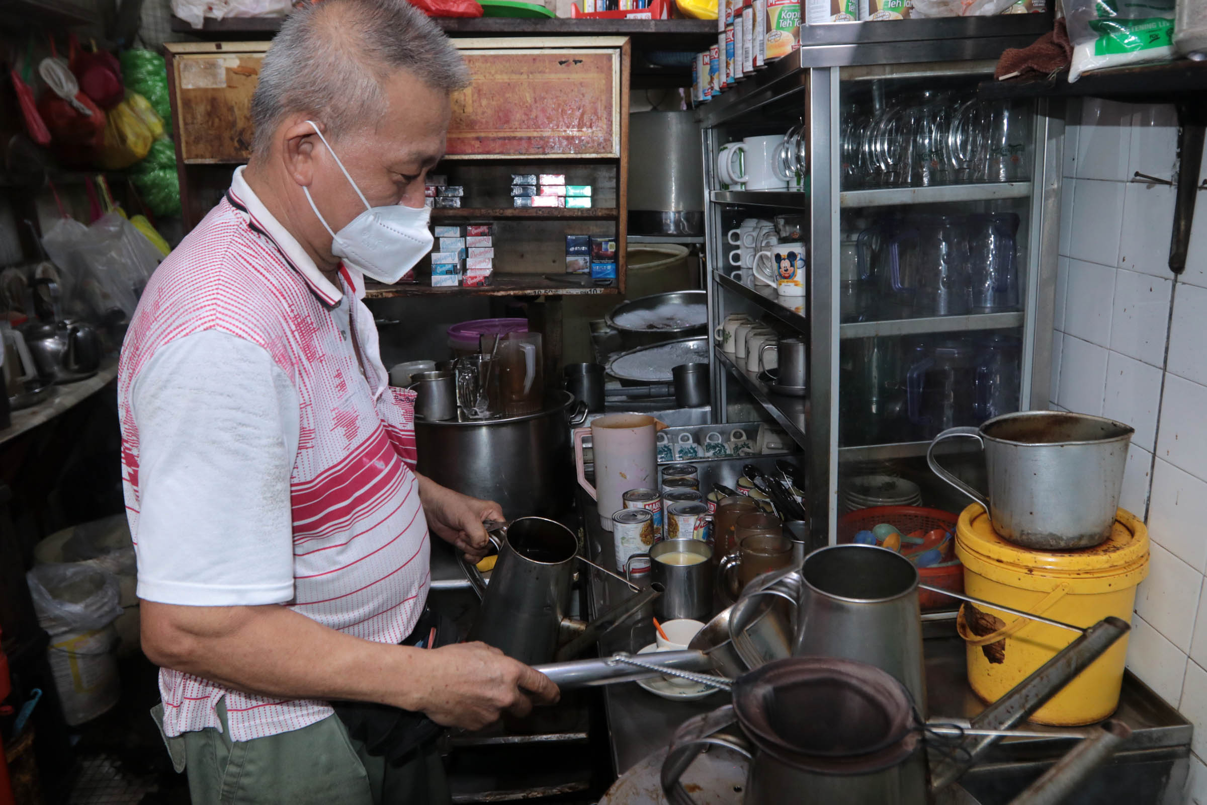 刊期:5月21日:有故事的人:敬业乐业最快乐