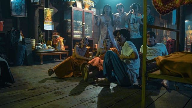 印尼恐怖片《KKN》空降.抢走《奇异博士2》冠军