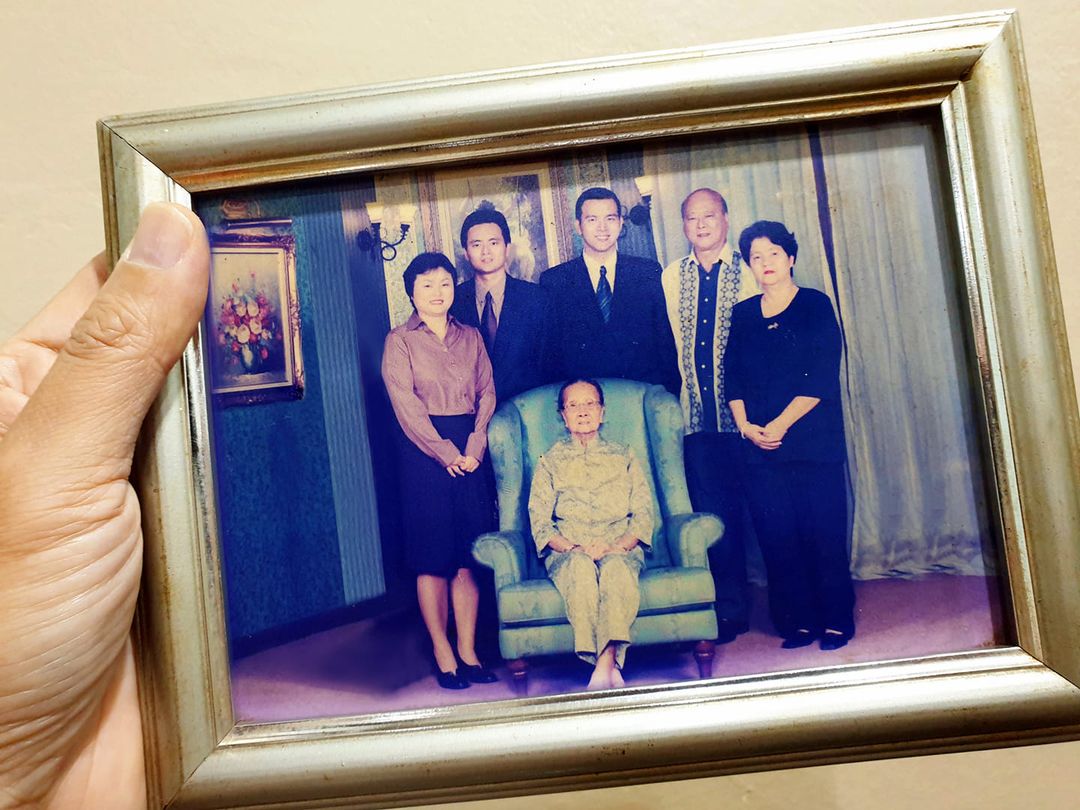 叶剑锋母亲节思念妈妈 分享亡母3故事感动网民