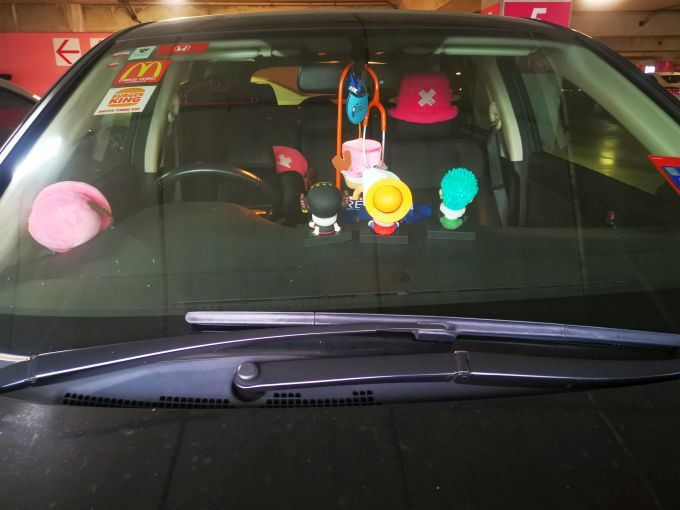 听诊器挂车上被网抨 医生反驳:若要炫耀就挂颈上逛菜市场了!