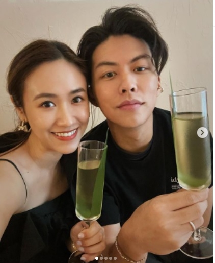 吴姗儒隔离和老公敲墙互动 炎亚纶呼太偶像剧了