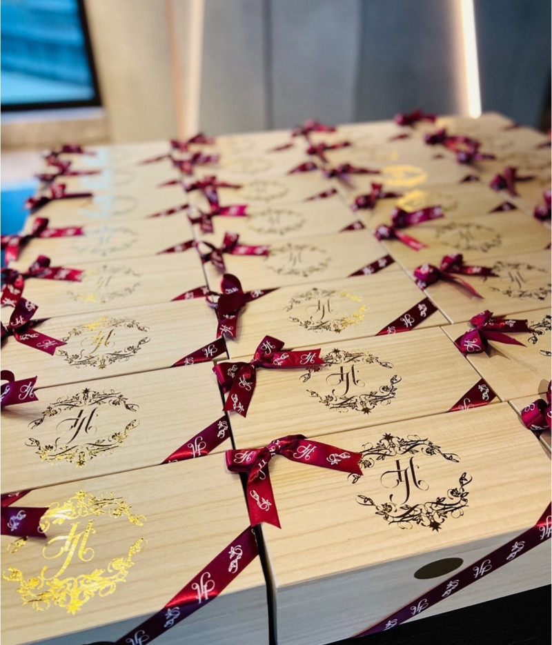 周杰伦派送小女儿满月礼盒　昆凌曝光超美名字