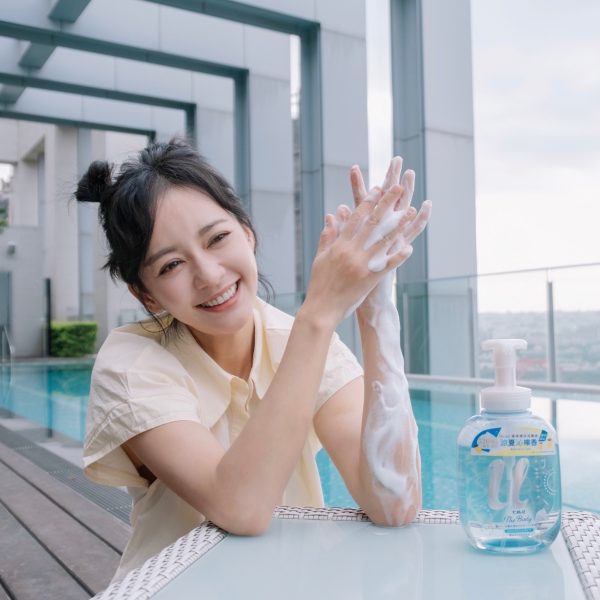 外送员传讯“餐点放石头上” 陈意涵走2公里觉得绝望