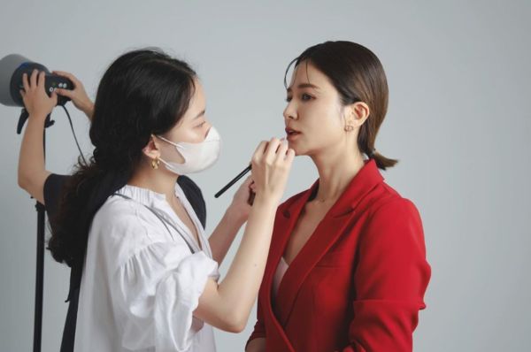  开工前3天工作被抢走 　吴怡霈气炸怒喊：没有要原谅	