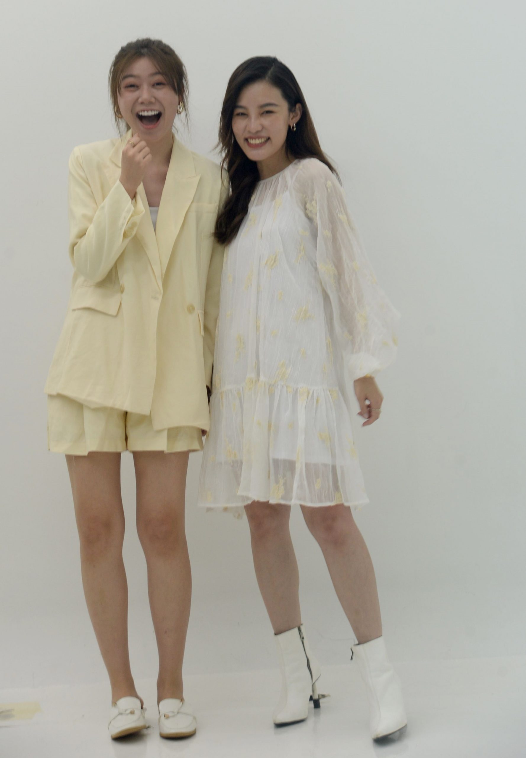 感恩母爱｜蔡恩雨 李佳欢“母亲，最坚实的后盾”