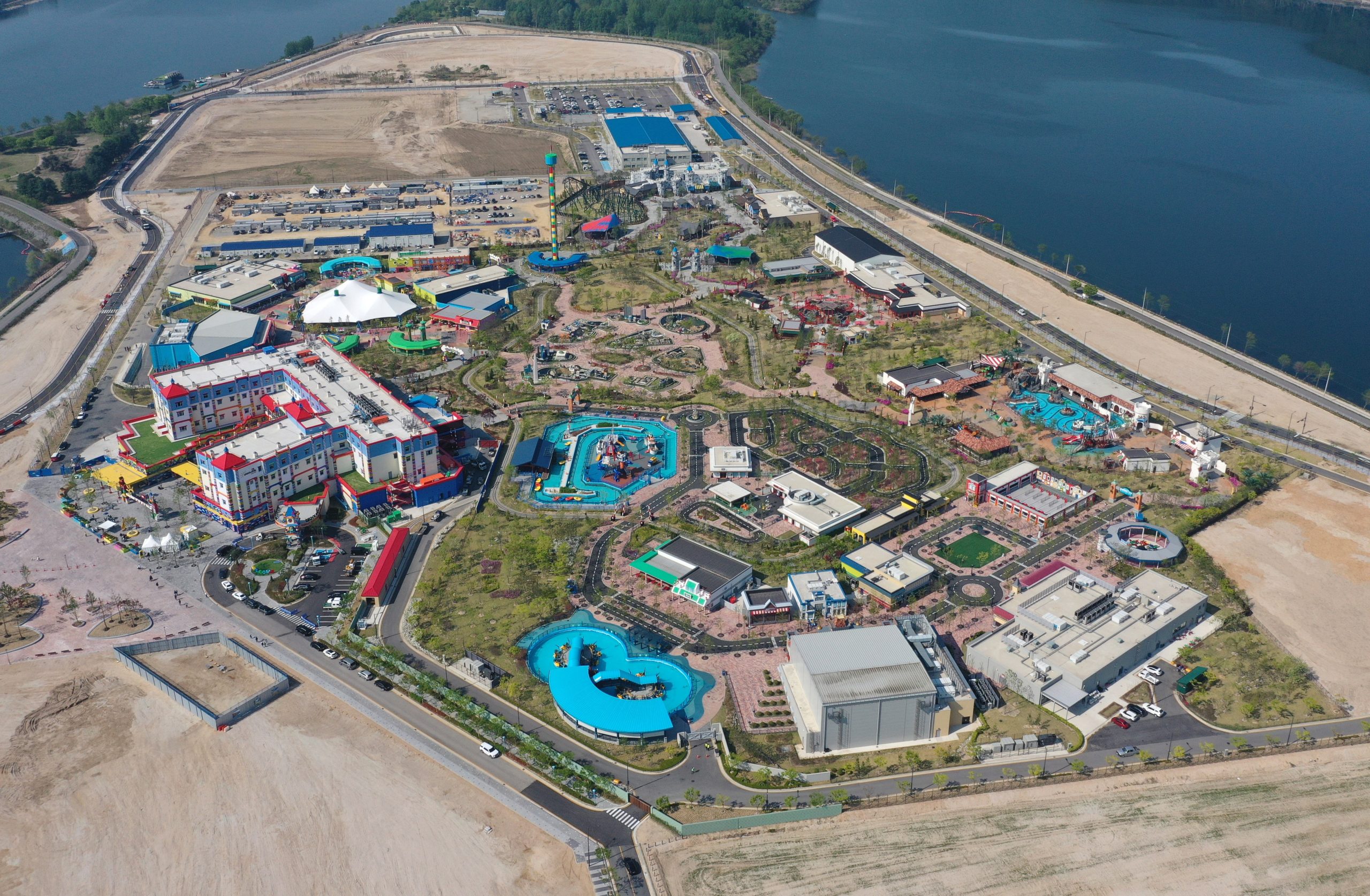 拚图多图)全球第10家、韩国首家乐高乐园开业