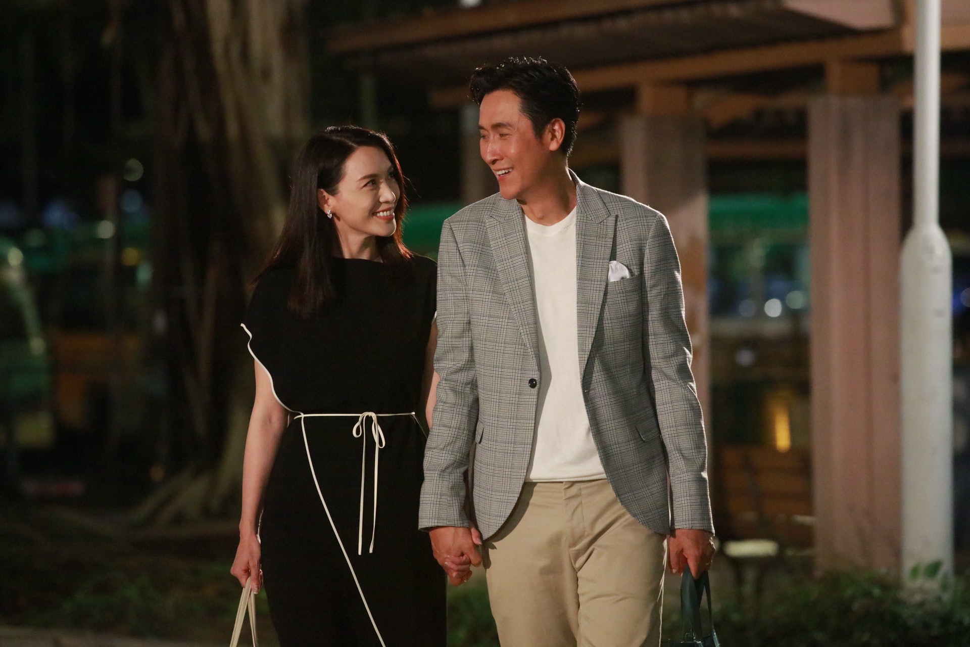 无线抢收视再变阵  《十八年后2.0》接棒《双生》