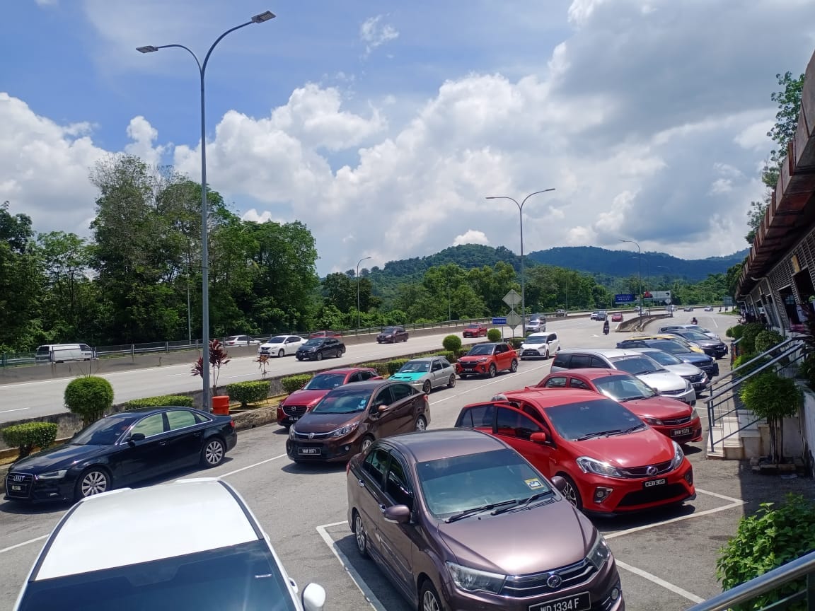 明后从东海岸返雪隆驾驶者注意 ANIH发布建议启程时间表  