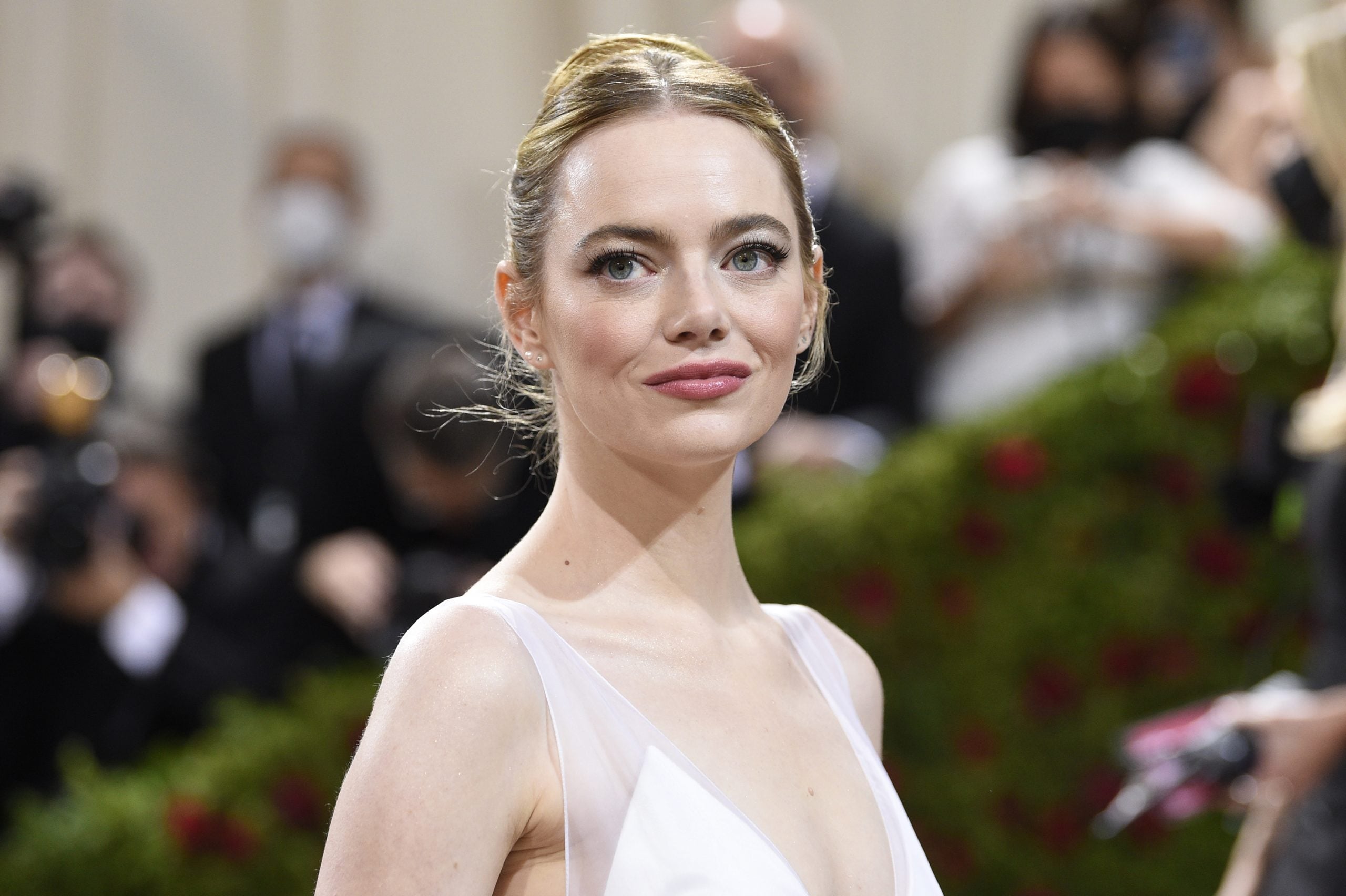 杨紫琼锺情绿色系 隔7年回归MET Gala一样绿