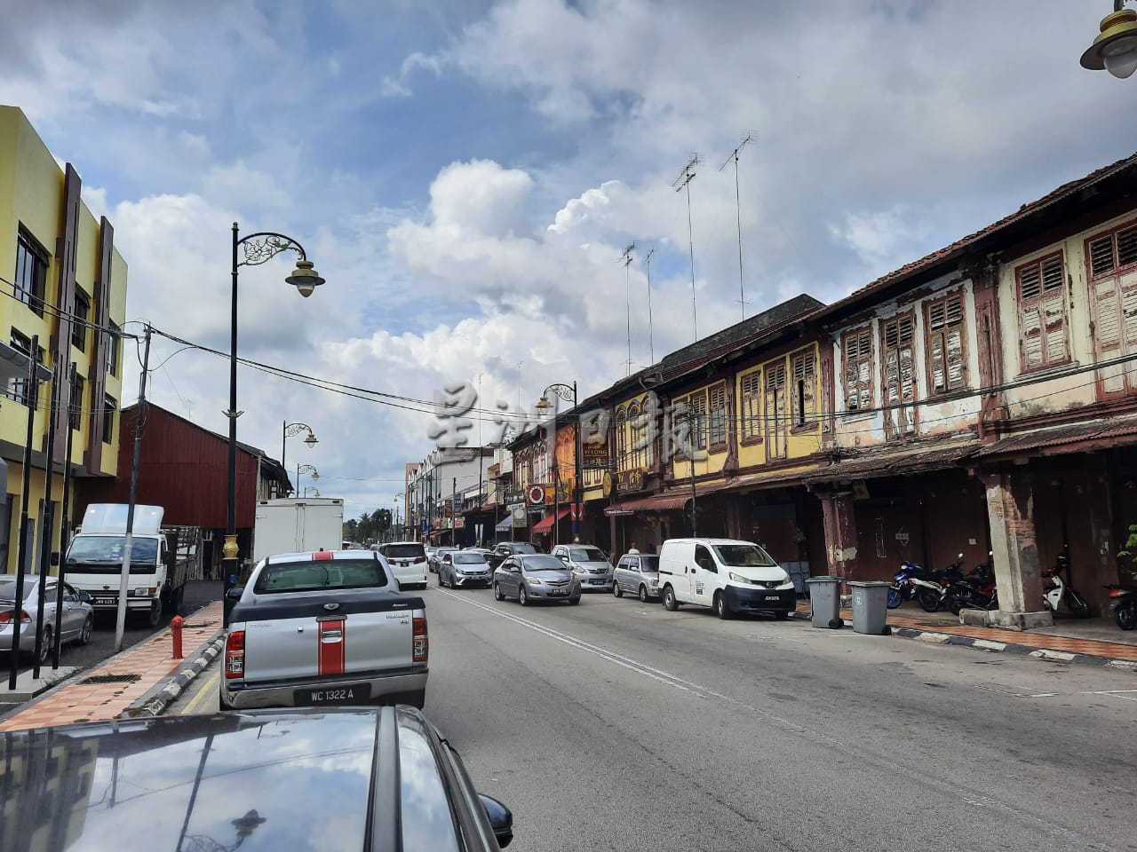 柔:封底:这些人那些事(5月9日刊):中元节祭拜活动—东甲曾经的年度盛事