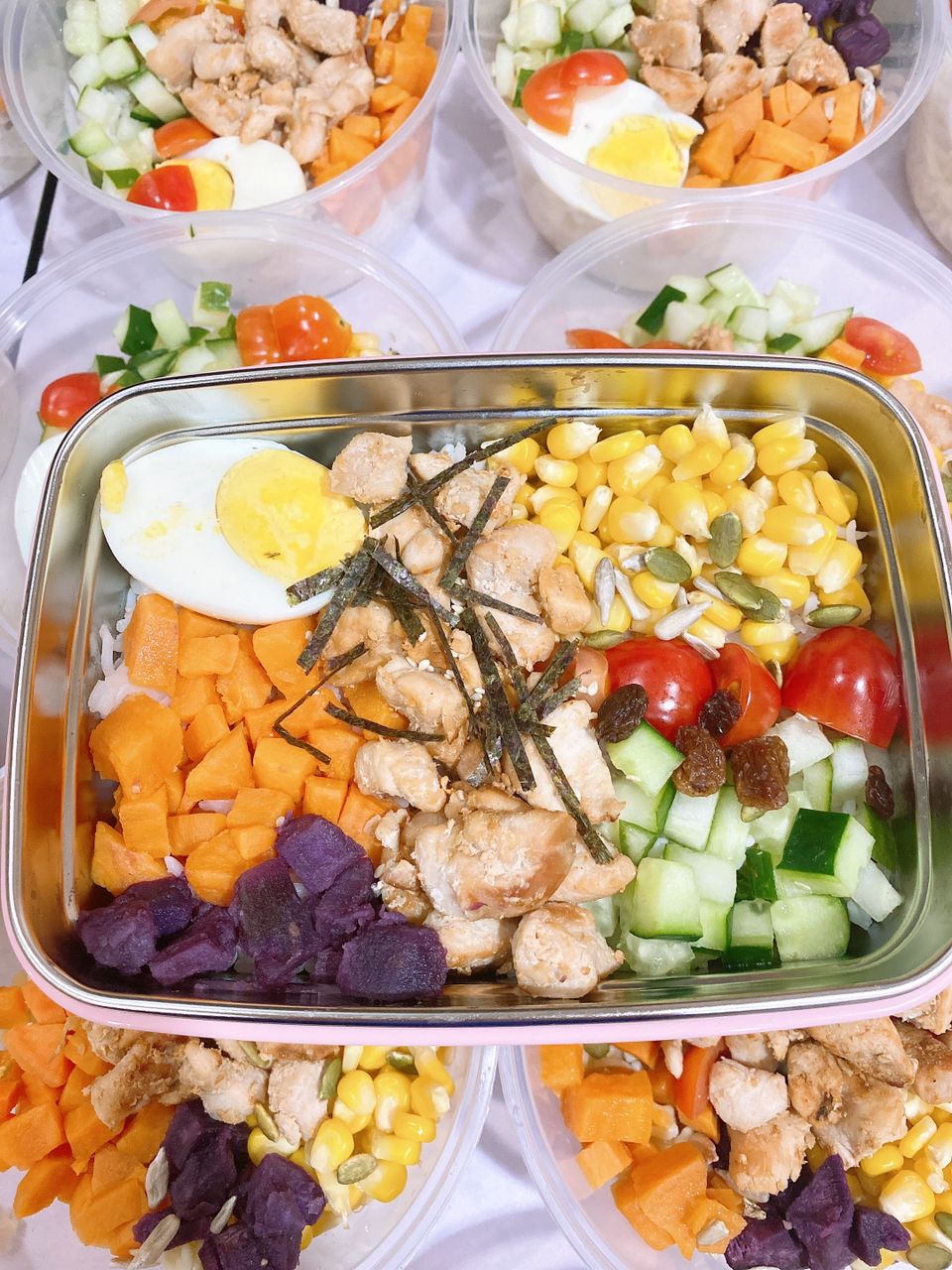 柔:时尚记事簿:(5月28日见报)疫情后轻食带动健康观念,健康餐盒令人胃口大开成饮食新趋势是