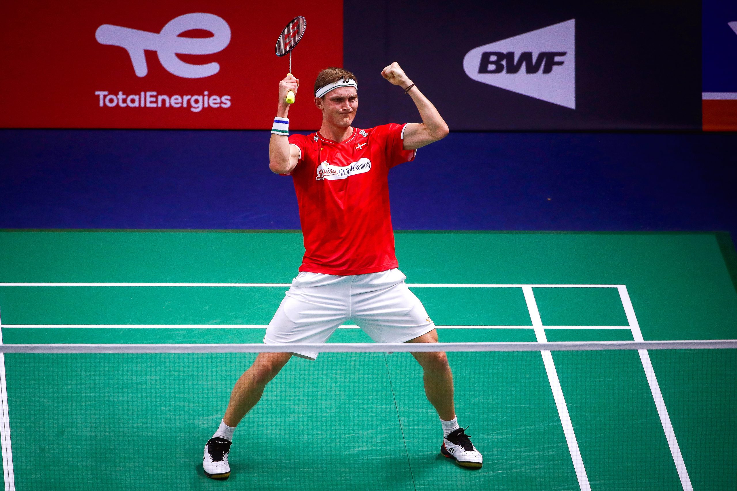 汤杯| 战至凌晨惜败丹麦  中国硬碰印尼争4强权