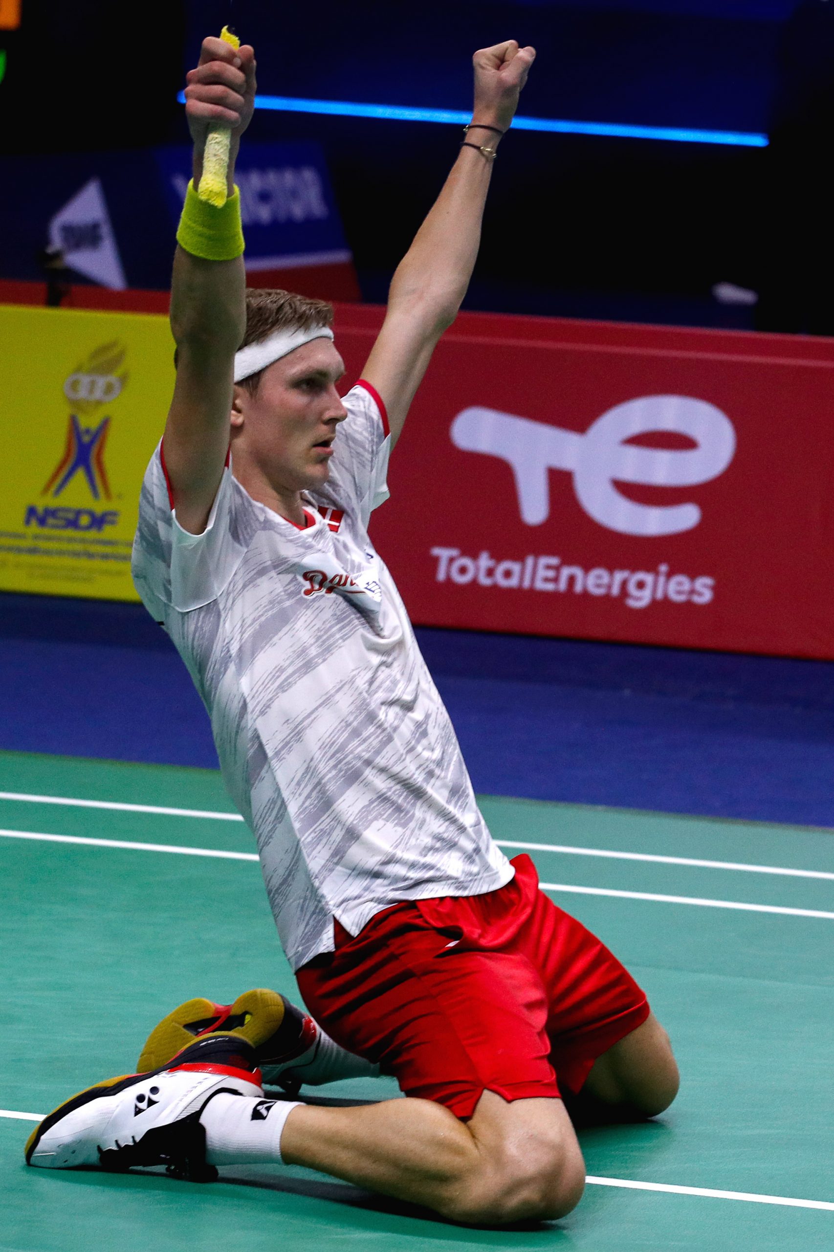 汤杯| 连两日战至凌晨展韧性  丹麦绝境伏虎闯4强