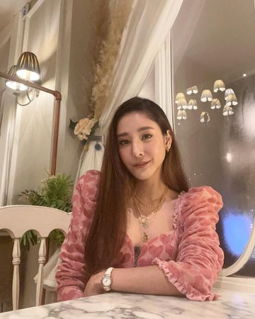 泰女星离奇坠河溺毙3个月 脸书诡异PO文“我还在等真相”