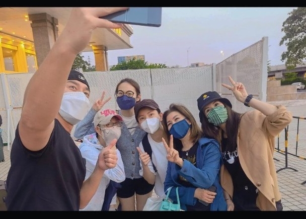 港版《华灯初上》佛山开拍  邓伊婷确诊赵硕之顶替