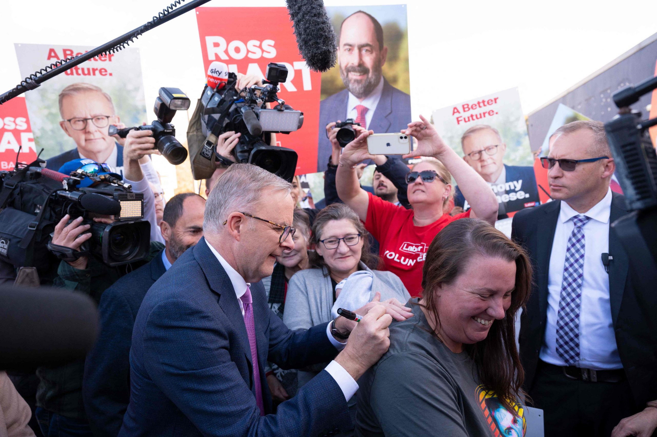 澳洲新总理矢言修复对外形象