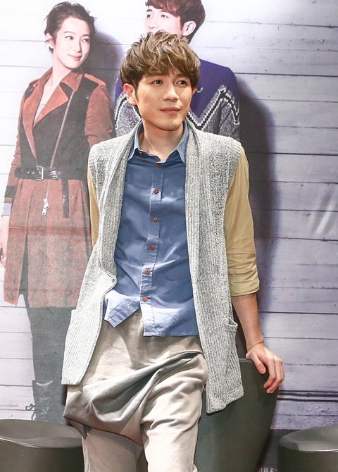 萧闳仁520升格人夫 甜喊:真的把你娶回家了