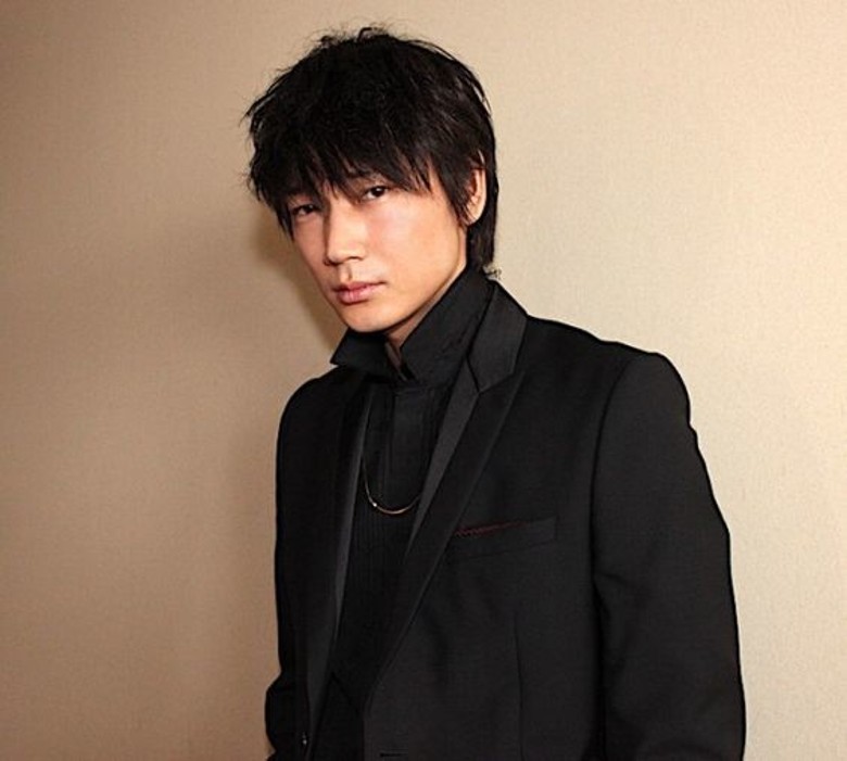 被爆与未成年少女开房 绫野刚想付遮口费掩恶行