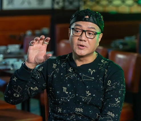 被爆黄昏恋玩完 鲁振顺激动澄清︰乌鸦嘴