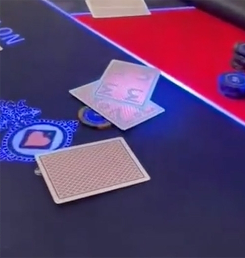 视频|真出千还是被冤枉？男子被指控住家聚赌出千惹议