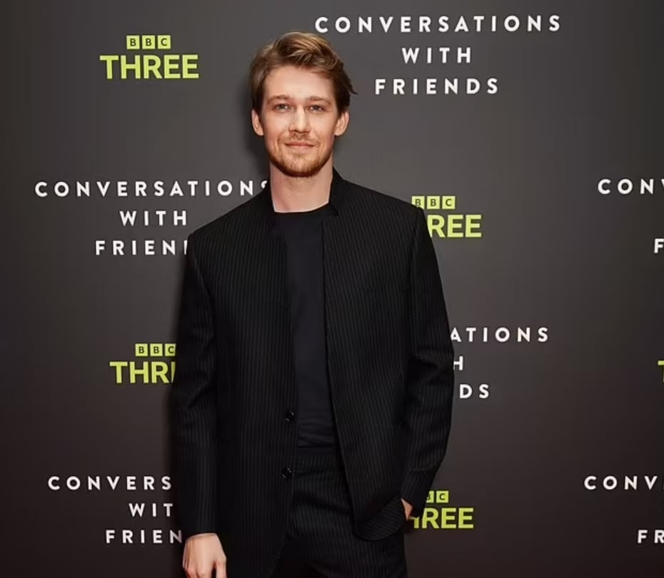 谈激情床戏真实感受  祖艾文：像拍武打戏