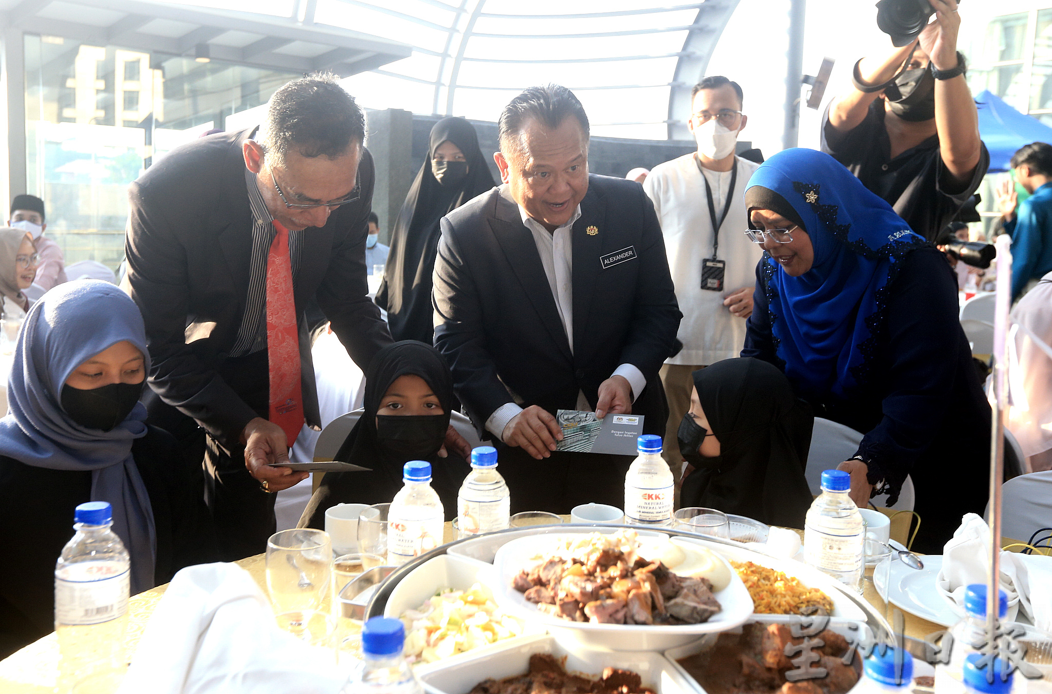 贸消部长//津贴商品标志