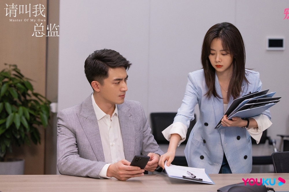 赵丽颖《与凤行》被批走回头路 林更新“枱底交易”爆冷跑出?